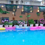 Hotel Italia 3*