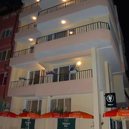 Italia Hotell 3*
